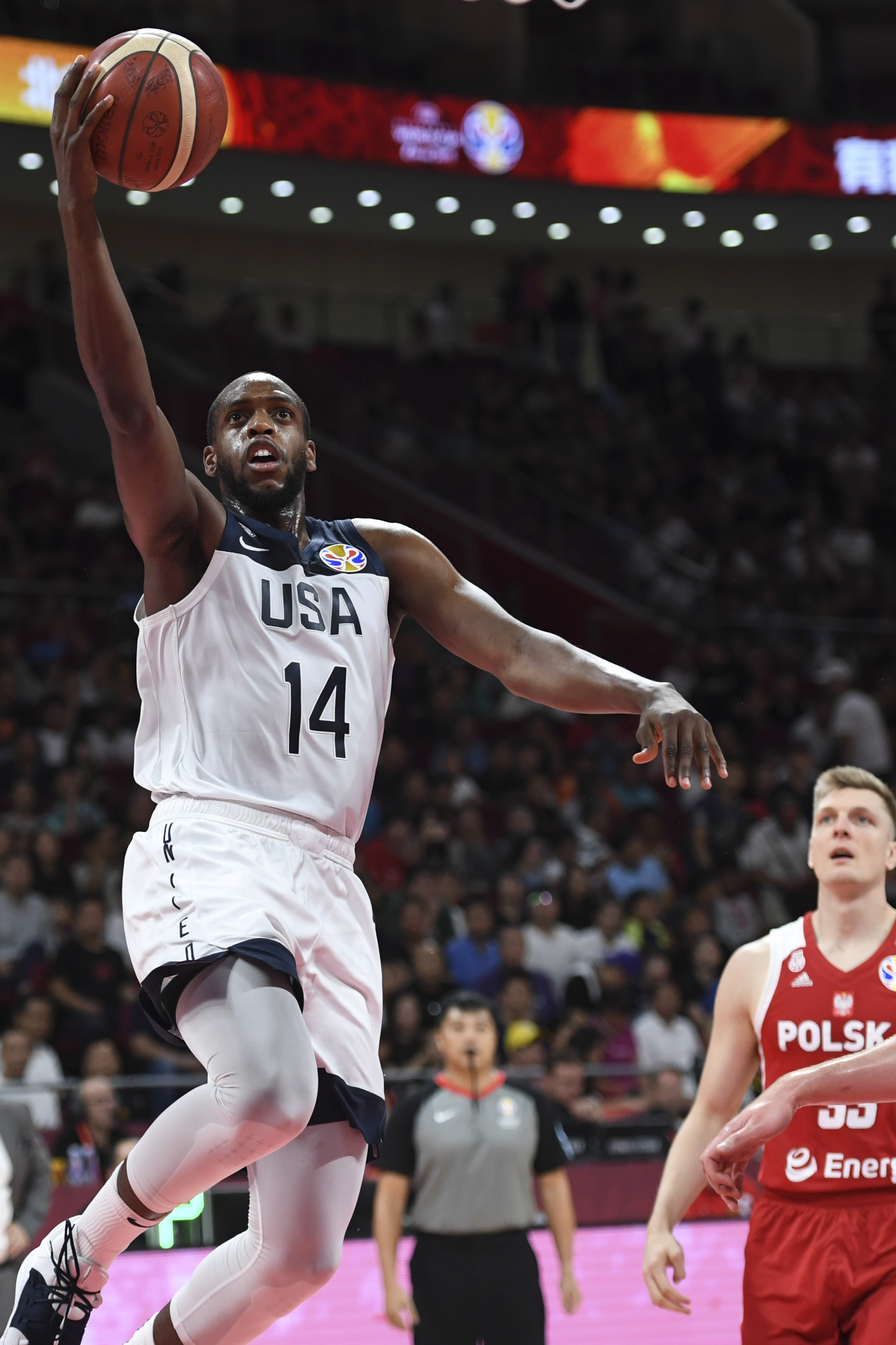 关于美国篮球职业联赛即将揭幕，火箭队梅西亚担纲领袖的信息