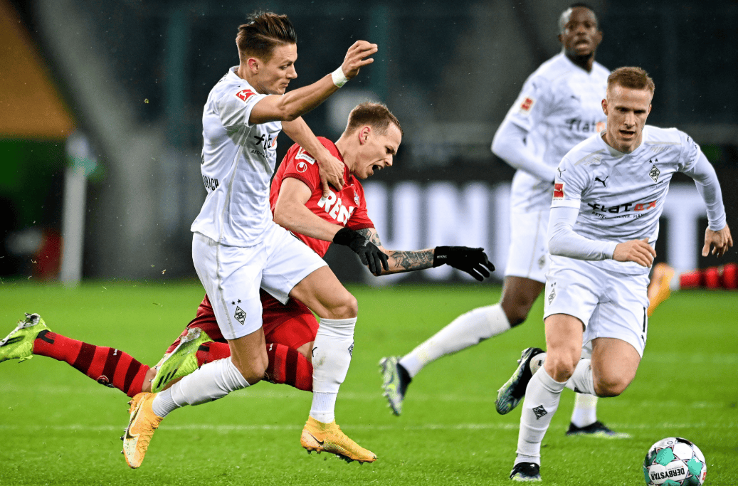 开云体育登录-包含门兴格拉德巴赫教头调整阵容，围剿对手的词条