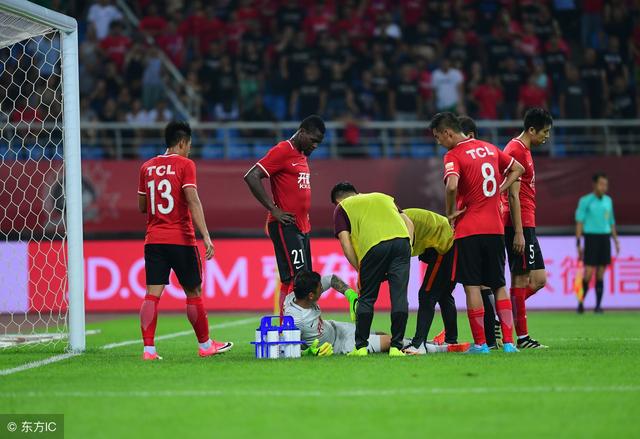 包含辽宁宏运在主场不敌对手，积分榜下滑的词条