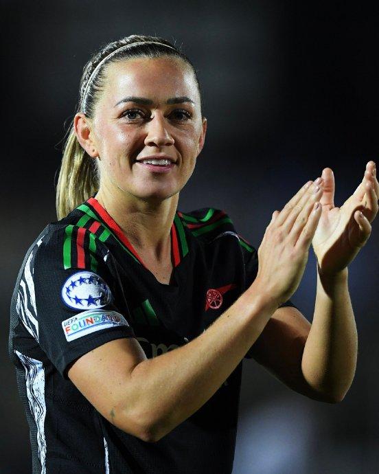 开云体育下载-意大利女足以惊艳表现击败对手