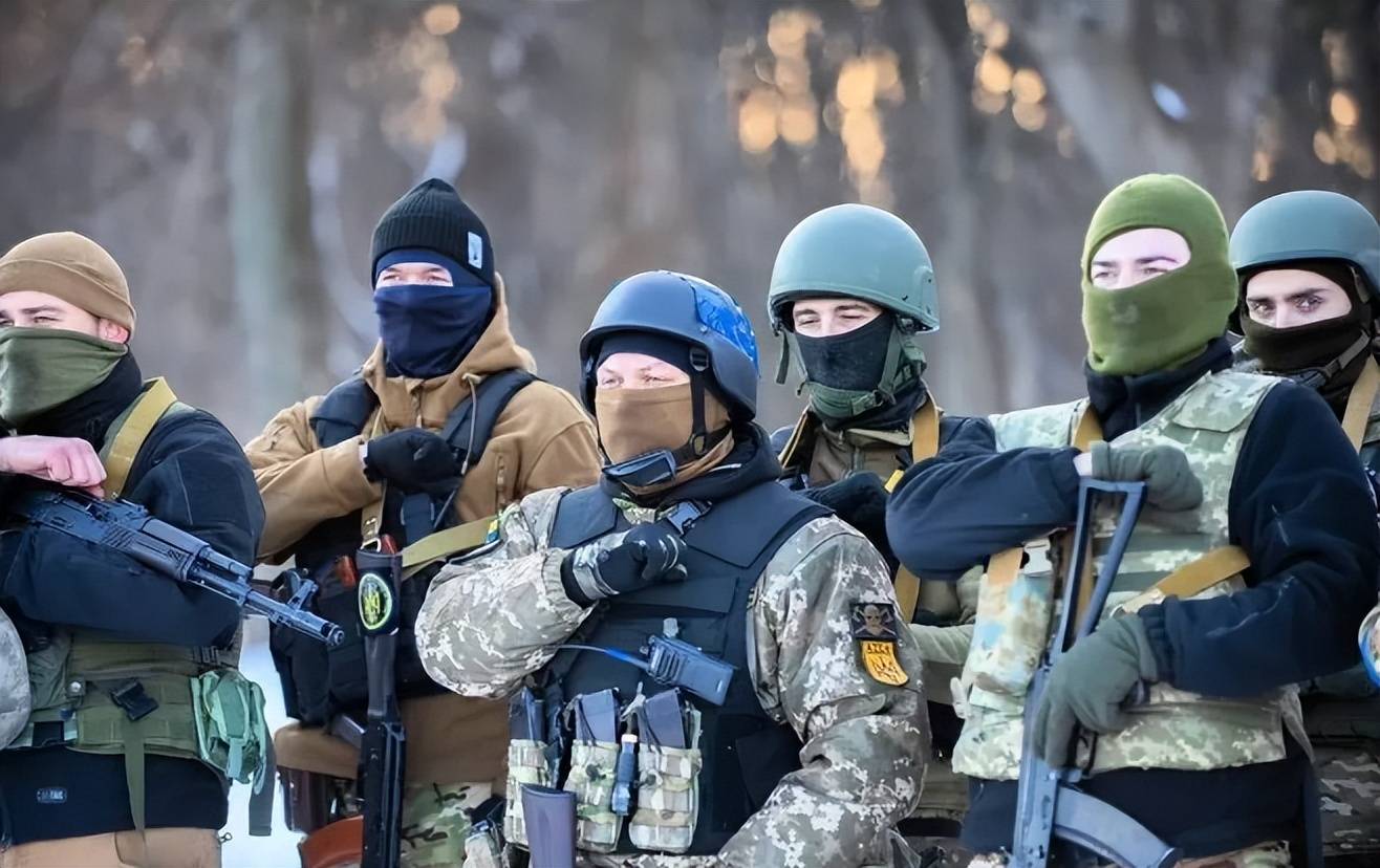 开云体育APP下载-科隆连场失利，队伍面临重挫