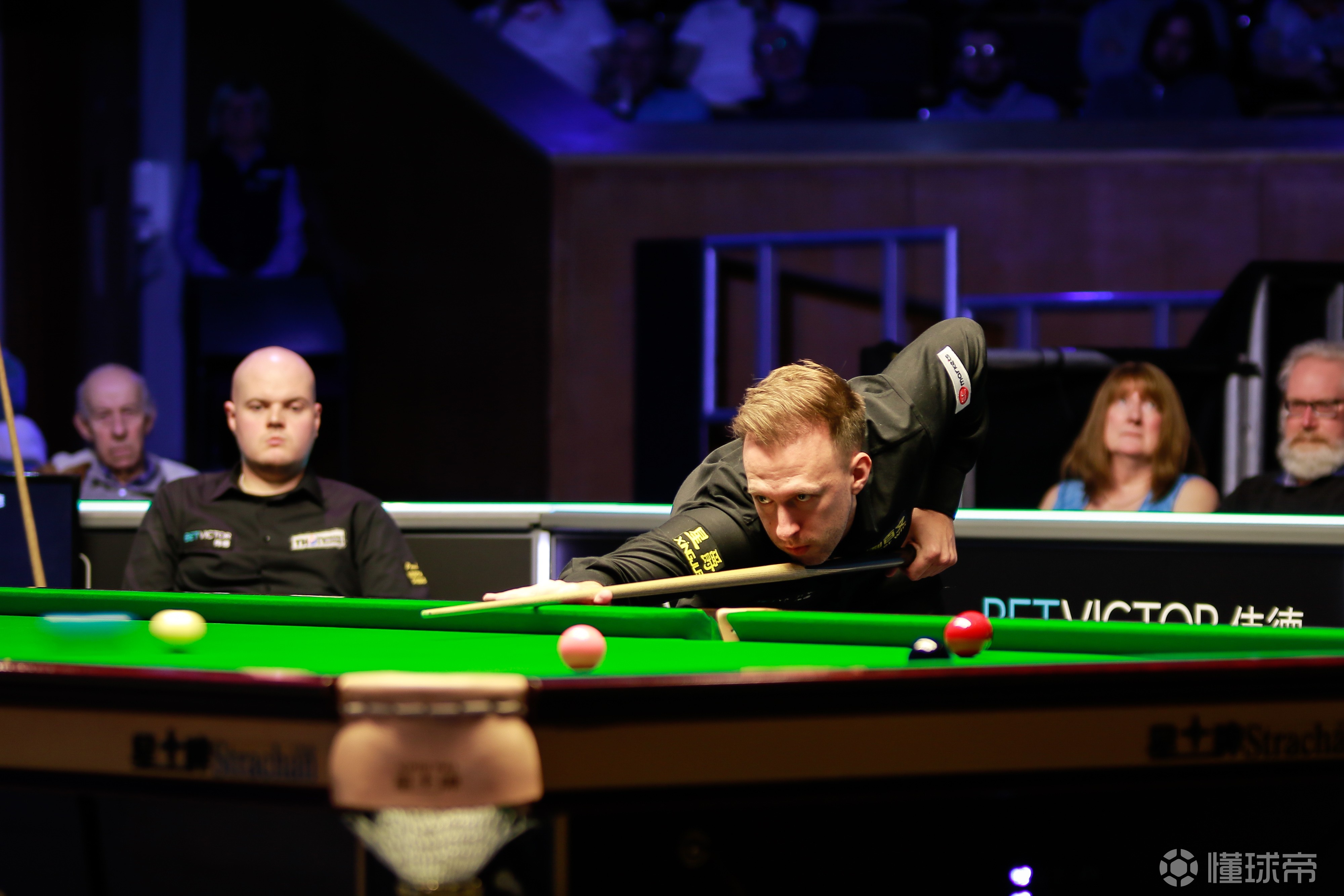 秘鲁队在射击比赛中击败对手