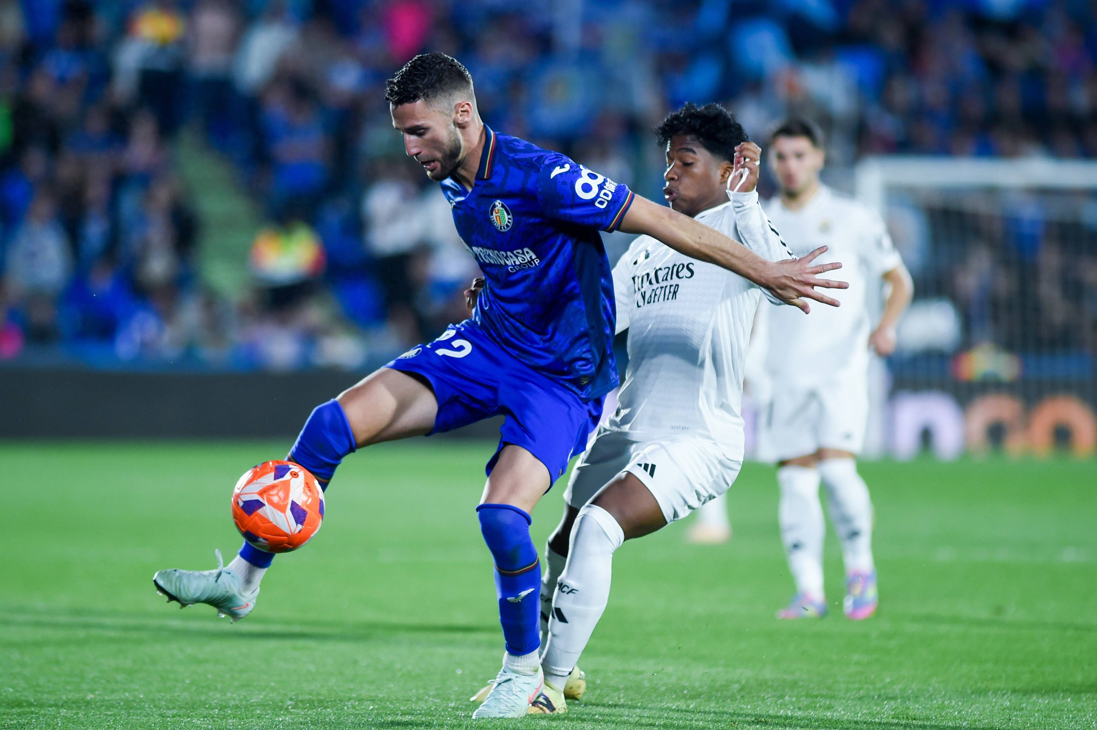 赫塔菲战胜皇家马德里，取得历史性胜利的简单介绍