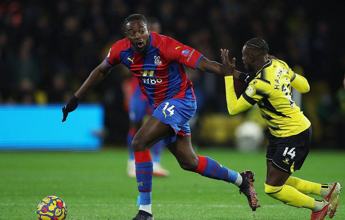 水晶宫球员状态回升，备战接下来的比赛的简单介绍