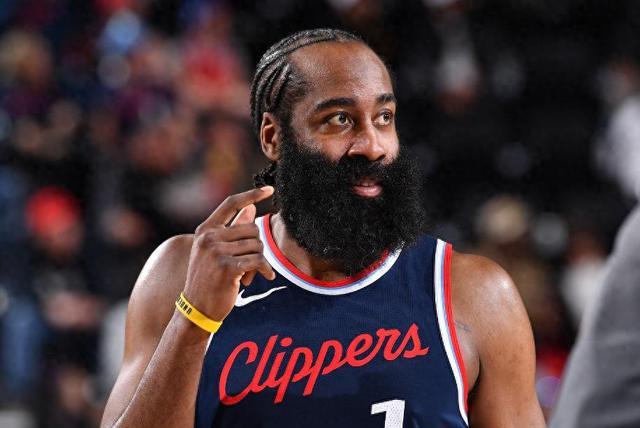 开拓者主场负于快船，遭遇四连败