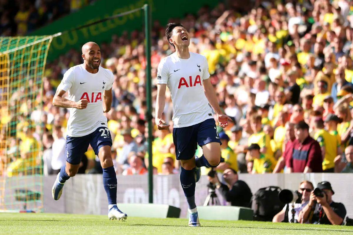 开云体育官网-拜仁客场逆转托特纳姆热刺，欧冠淘汰战前景一片光明