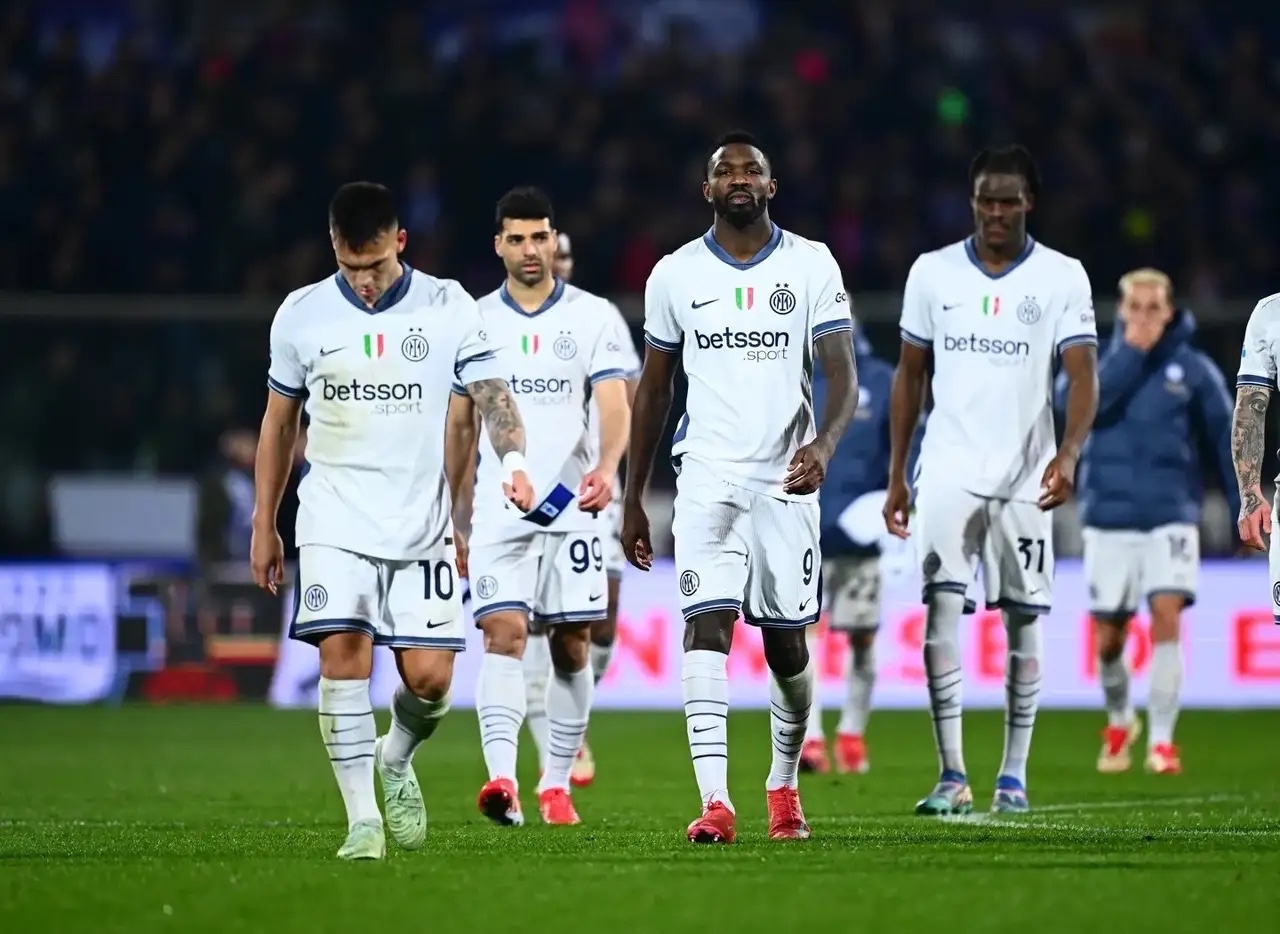 开云体育APP下载-AC米兰客场不敌AC佛罗伦萨，遭遇连败