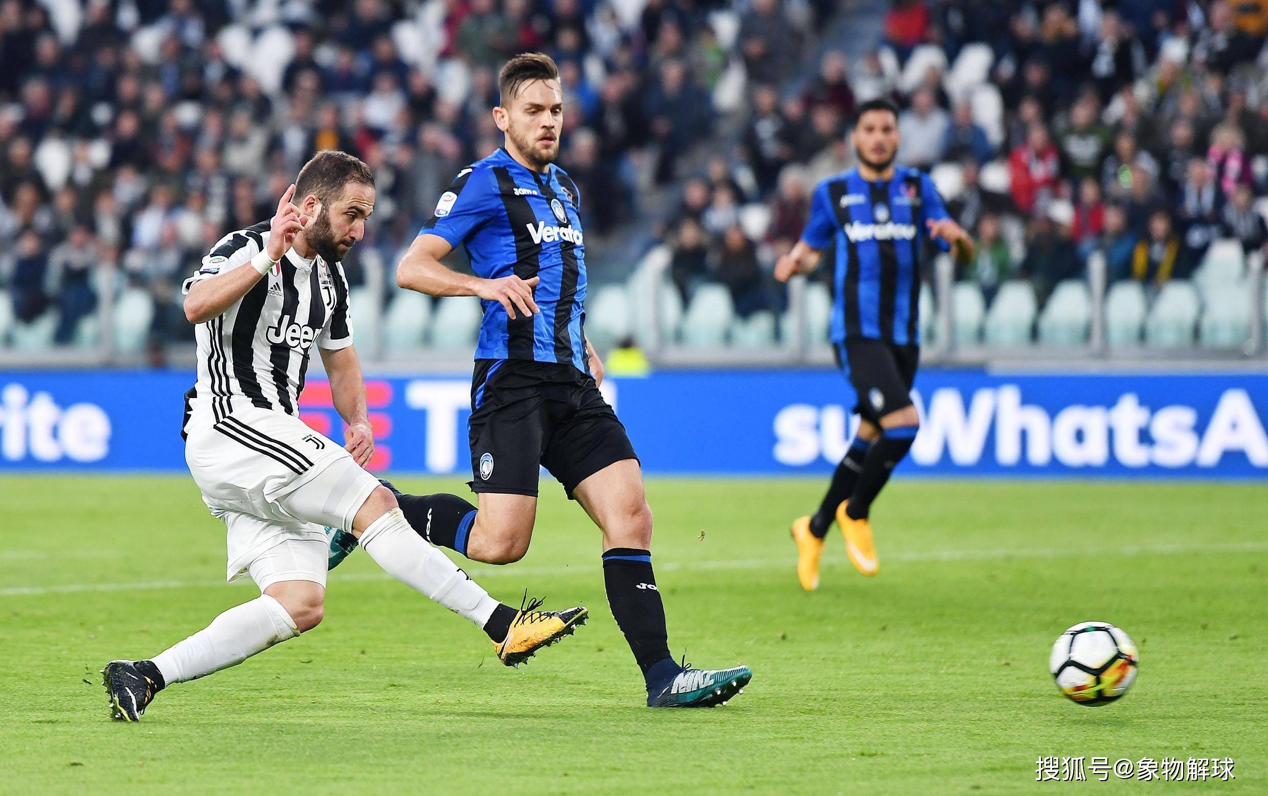 开云体育在线-尤文图斯战胜皇马，展现强劲实力