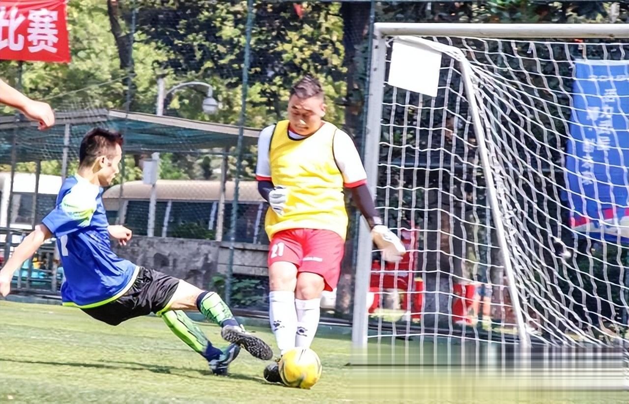 开云体育app-绿茵场上较量激烈，谁能做到最好