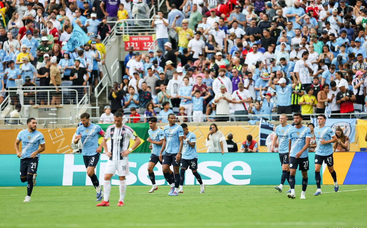 曼城主场大胜，发挥稳定连续取得关键胜利