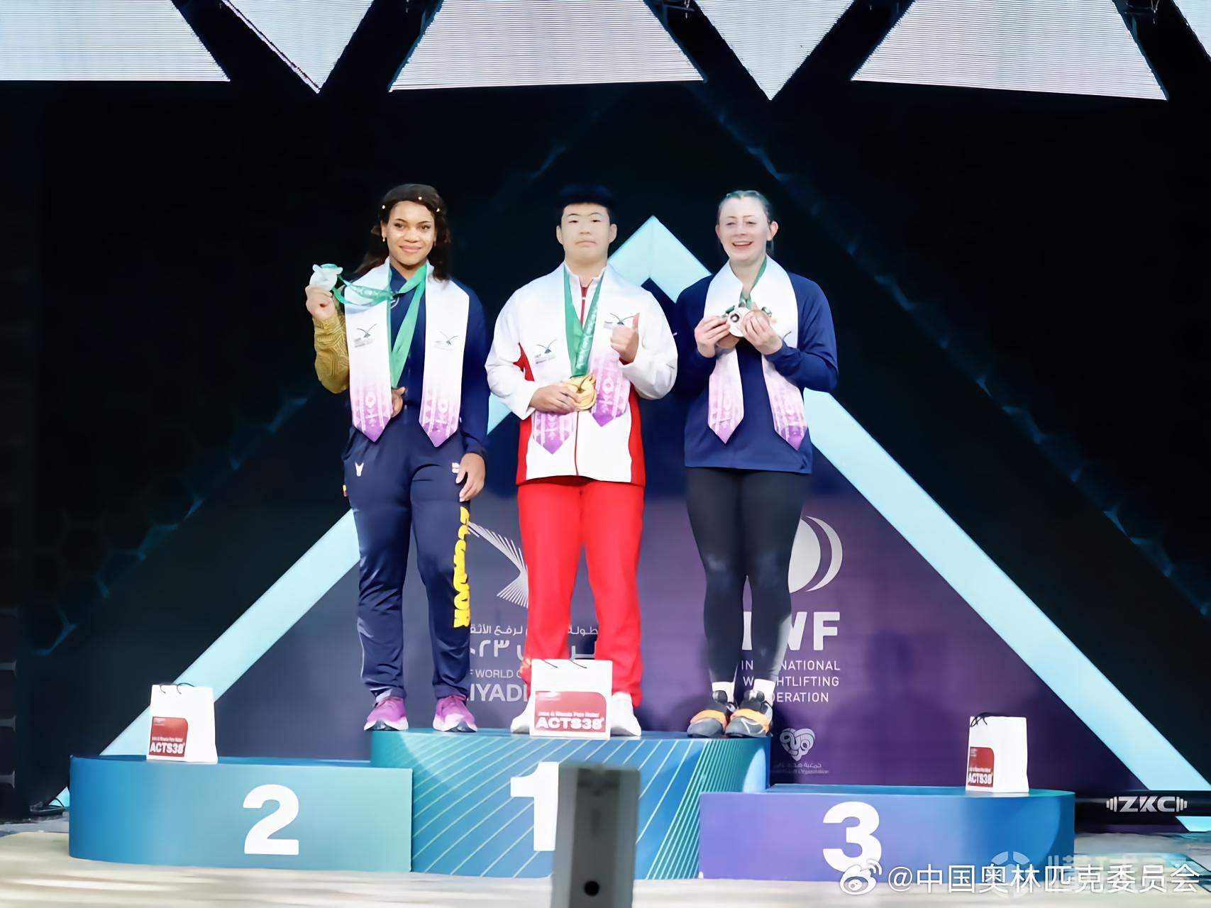 开云体育入口-摩洛哥选手取得举重比赛女子71公斤级前三名的简单介绍