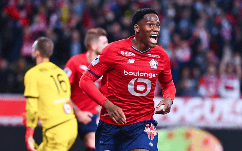 开云体育官方网站-里尔球员在法甲联赛中展现出色状态