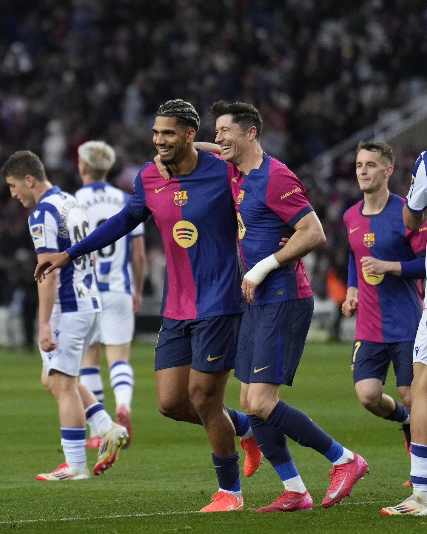 开云体育-曼联惨遭罗马绝杀，遗憾失去晋级机会