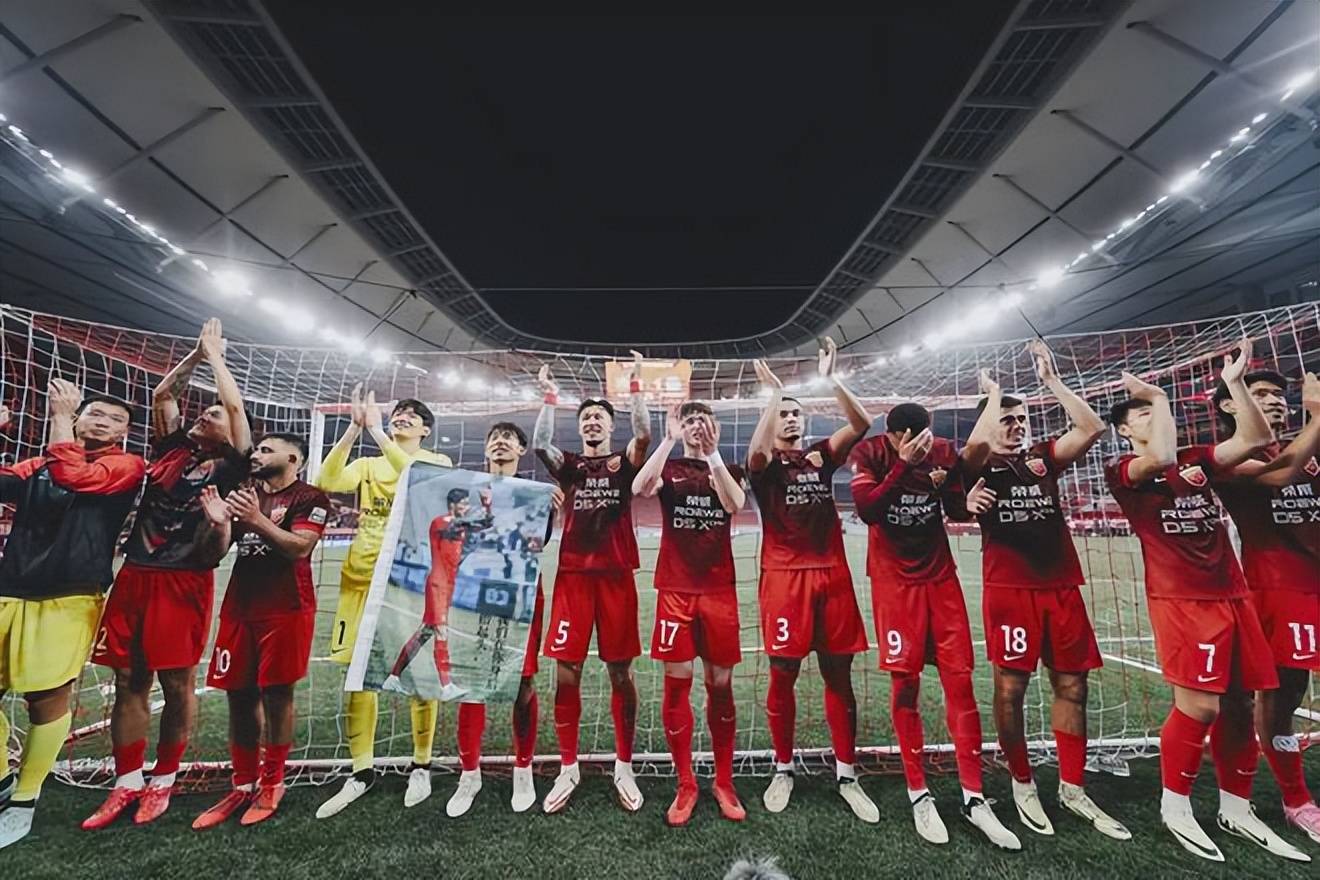 开云官网-沪上德比再次上演：上港客场胜申花！