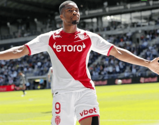 摩纳哥客场战胜昂热，取得重要胜利！