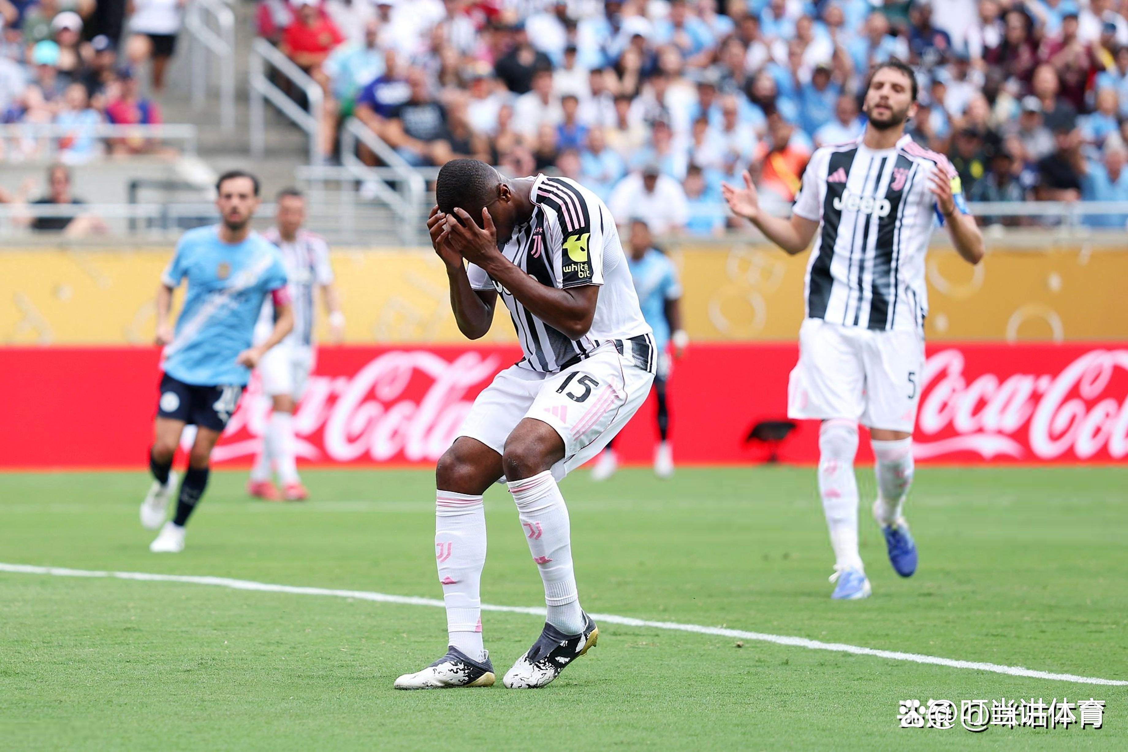开云平台-尤文图斯客场表现出色，夺得关键胜利
