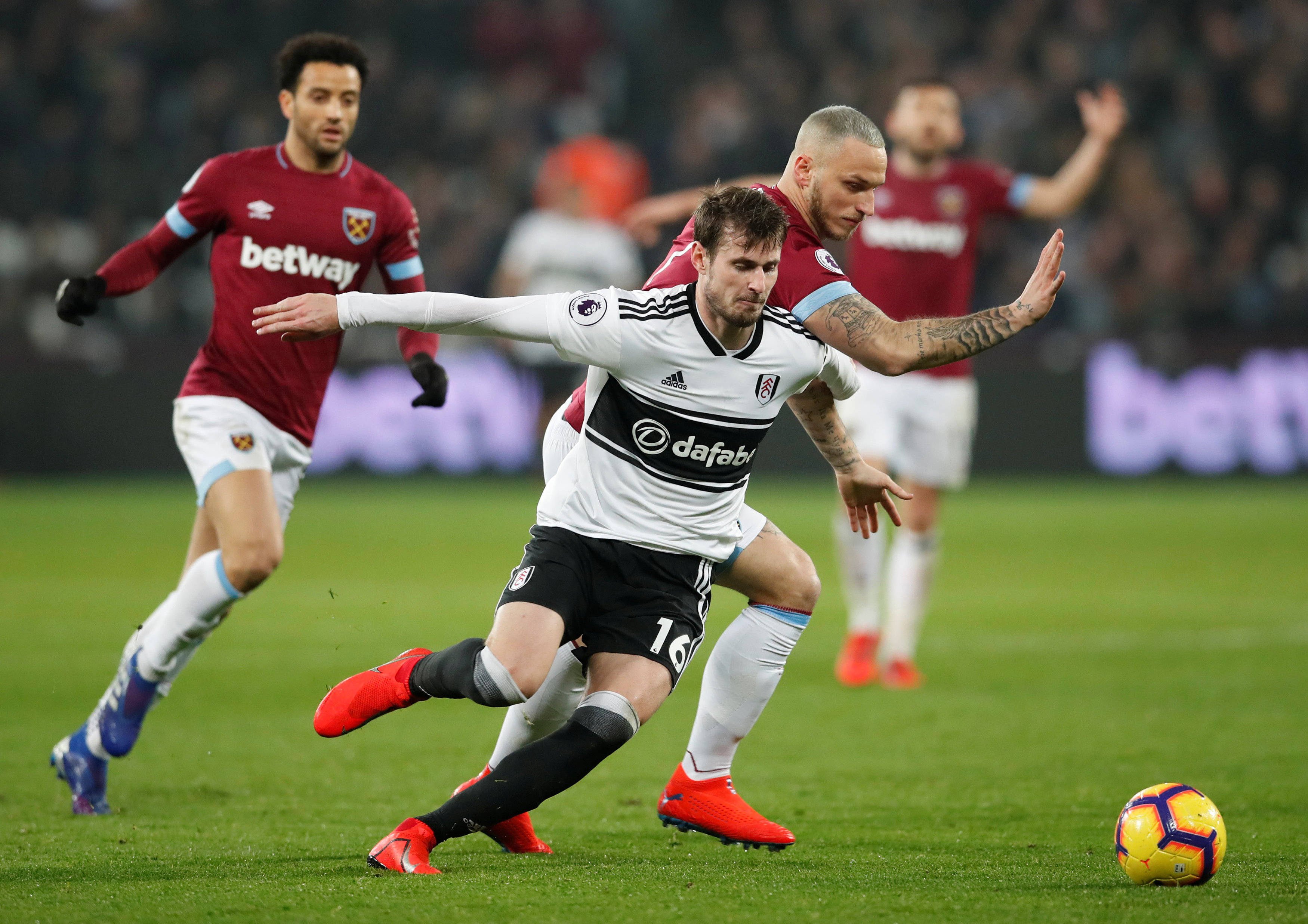 关于里尔客场痛失卡昂逆转，连胜势头暂止的信息