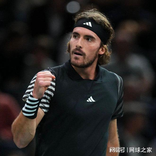 英国网球队逆转美国网球队，西西帕斯一己之力扛起全队的简单介绍