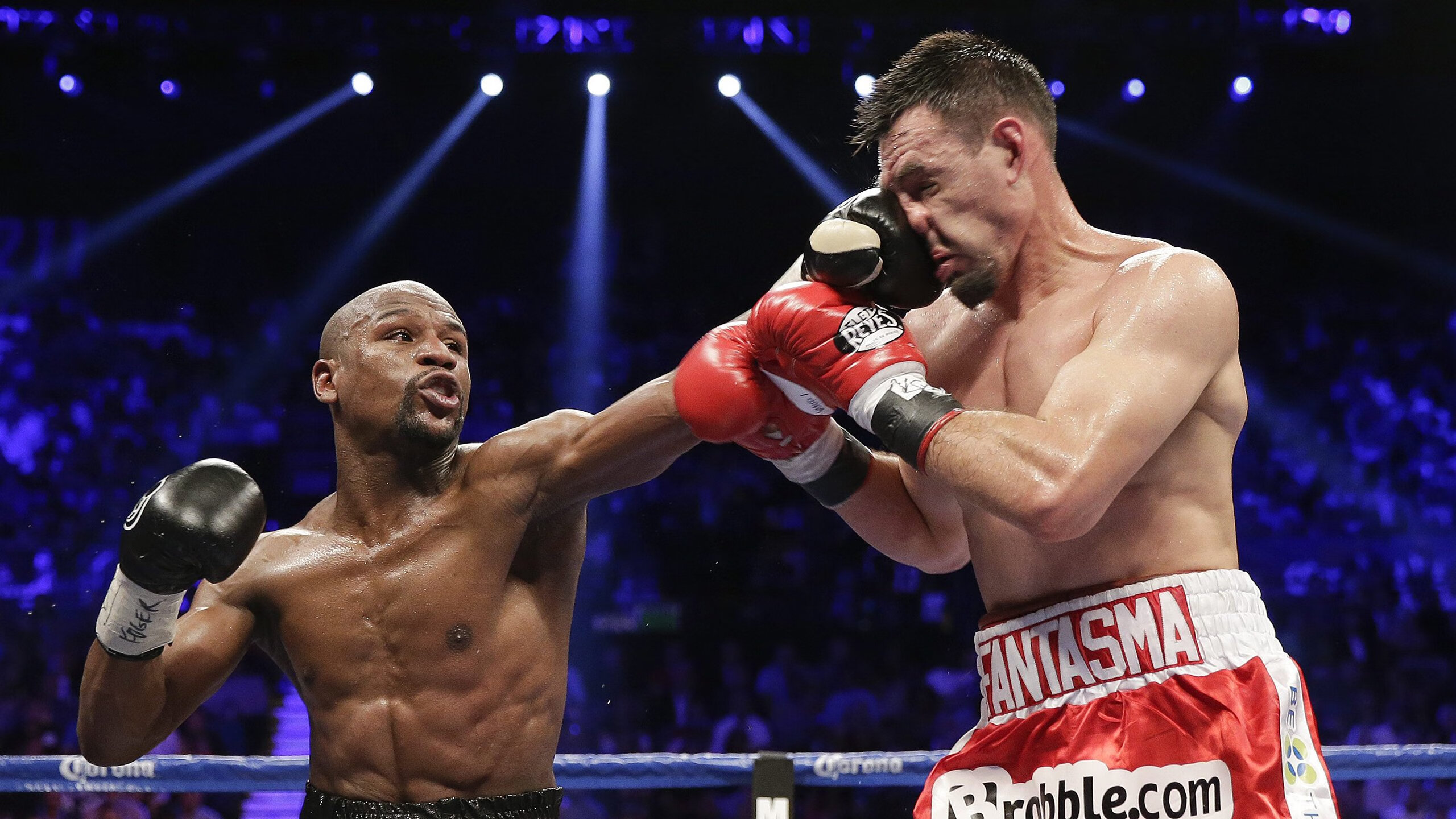 开云体育官方网站-爵士绝杀时刻，当戈贝尔从防守巨塔变身致命尖刀