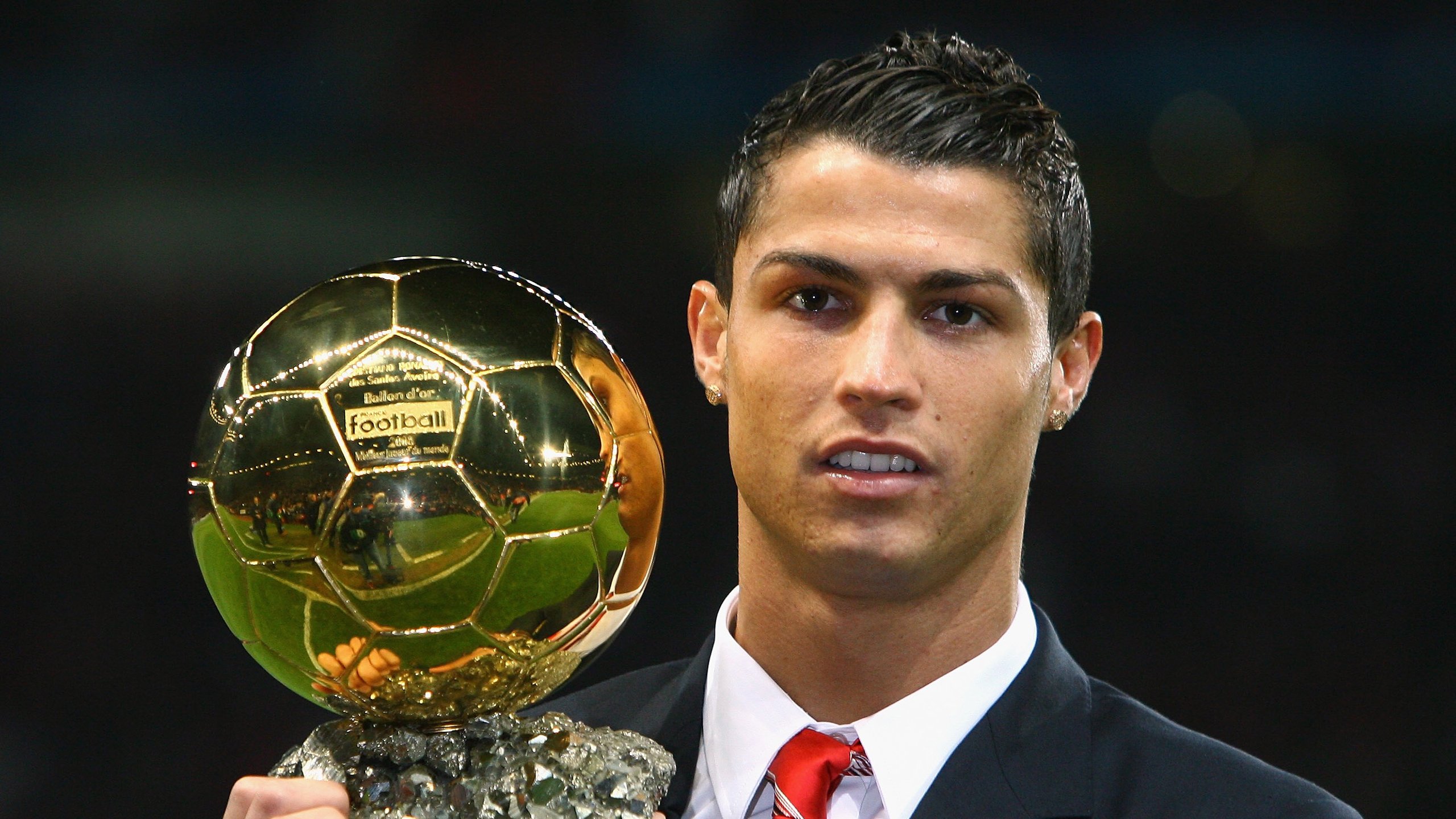 凯塞多的草根宣言，当喀麦隆的泥土在巴黎铁塔下绽放